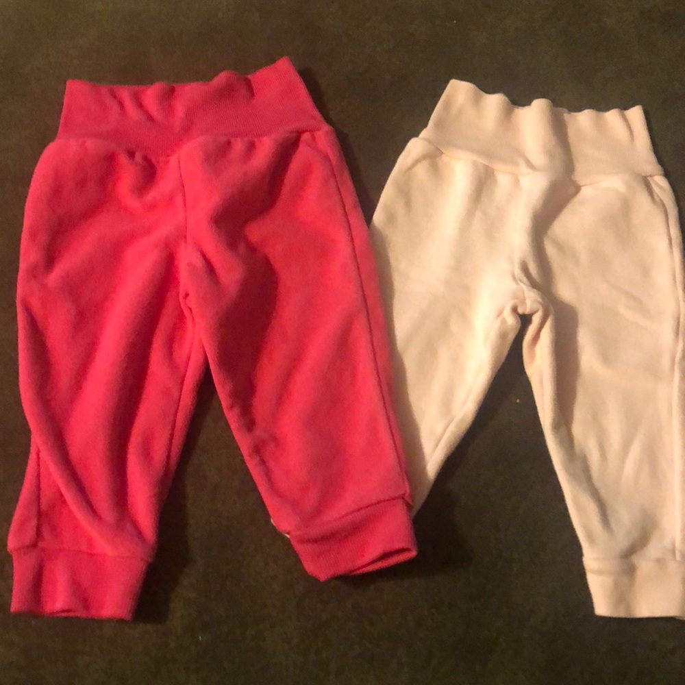 Carter’s sweatpants